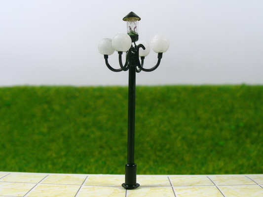 China Poste de luz luminoso do modelo da rua 3D de T51 6V 5cm HO para a disposição do trem fornecedor