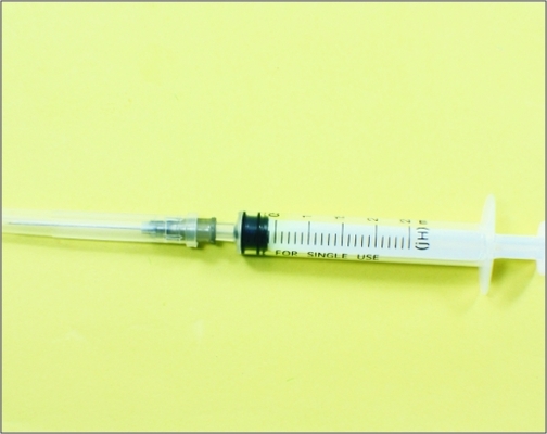 China Modelo de escala de ferramentas de modelagem em miniatura de 2,5 ML ZT6 fazendo seringa fornecedor