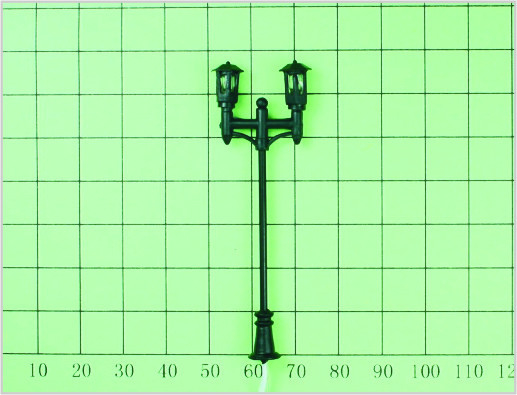 China T7 OEM duas pontas luminosas Street modelo poste 6,5 cm para Layout de trem fornecedor