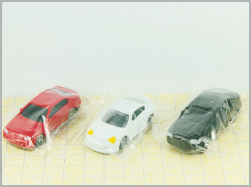 China 1/75 mini carros de modelo à escala feitos sob encomenda plásticos CB75-3 para o presente &amp; Decoratio home fornecedor