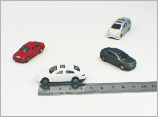China 1/100 mini carros de modelo à escala feitos sob encomenda plásticos fundidos C100-4 do brinquedo como o presente &amp; Decoratio home fornecedor