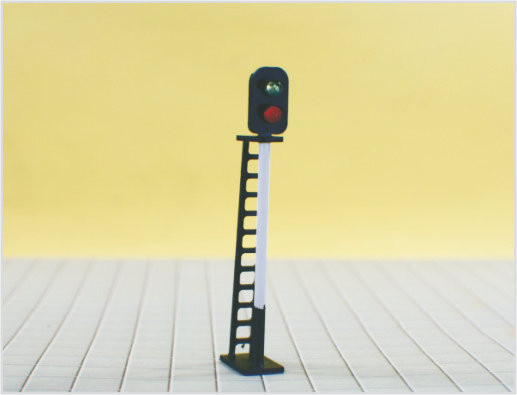 China T141 OEM 6V luminoso Street modelo poste 5.5 cm/7,5 cm para Layout de trem fornecedor