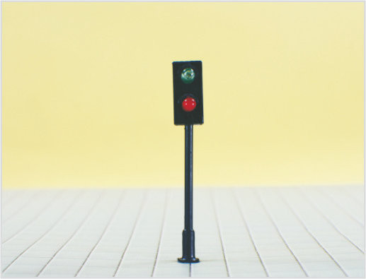 China T94 6V One-cabeça Street plástico escala modelo poste para comboio Layout 4,5 cm fornecedor