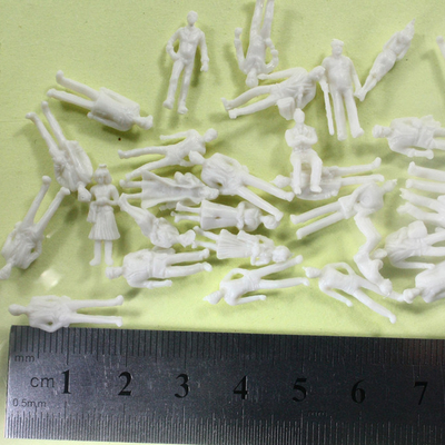O trem 1/100 plástico da escala figura o branco modelo arquitectónico dos povos fornecedor