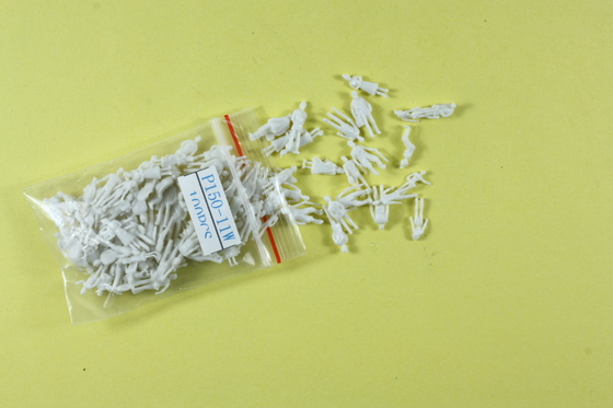 O trem 1/100 plástico da escala figura o branco modelo arquitectónico dos povos fornecedor