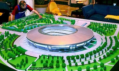 Fontes arquitectónicas acrílicas verdes redondas do modelo para a disposição do estádio de futebol fornecedor