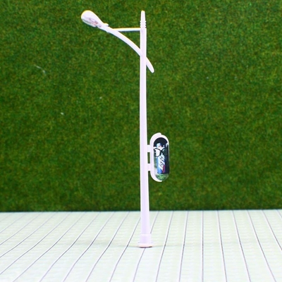 Poste de luz plástico do modelo do quadro de avisos da rua para a disposição RC100 6V 10cm do trem fornecedor