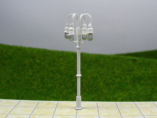 Poste de luz luminoso 5.5cm do modelo à escala da rua de T53-Custom 6V para HO a disposição do trem fornecedor